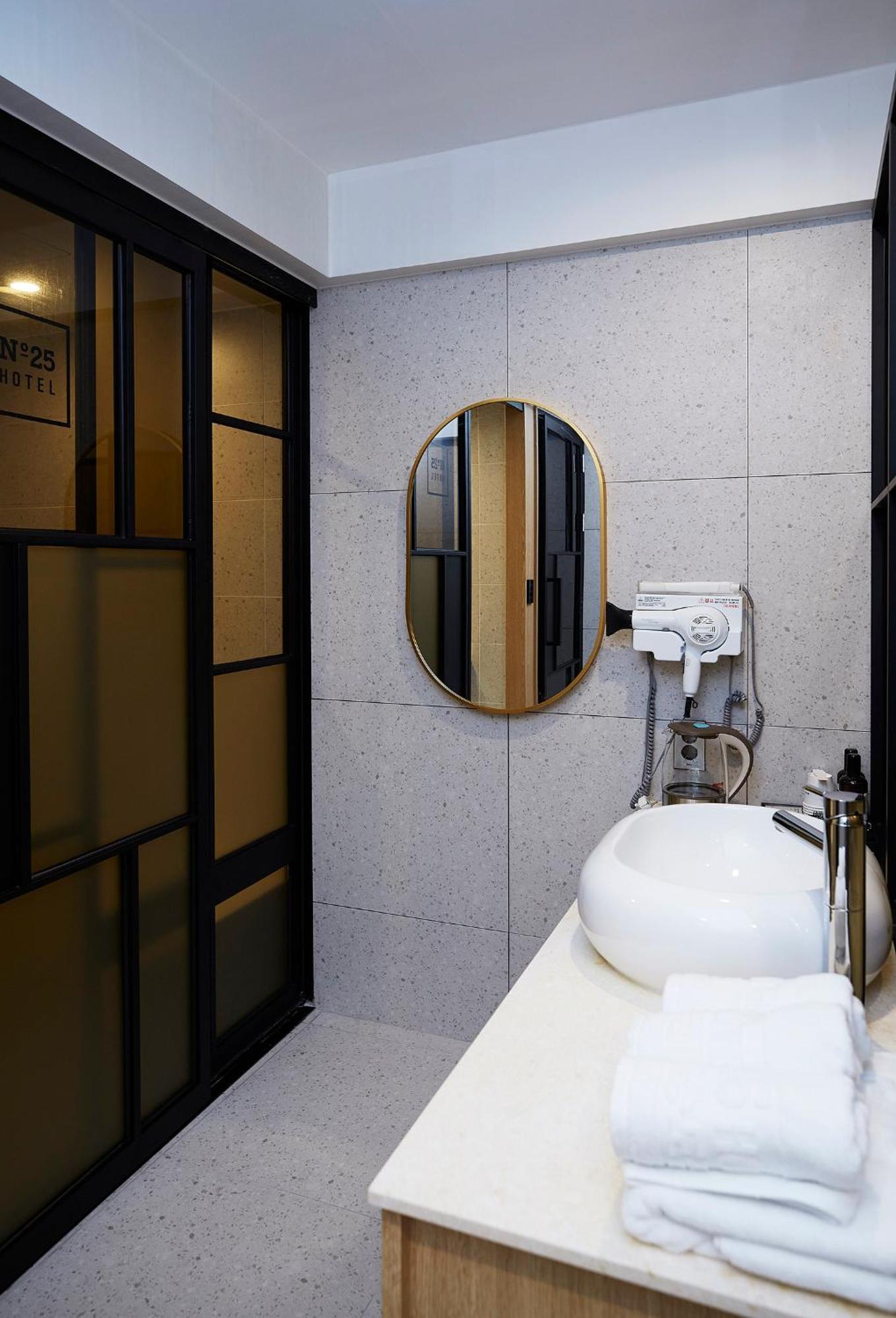 No.25 Hotel Incheon Songdo Ngoại thất bức ảnh